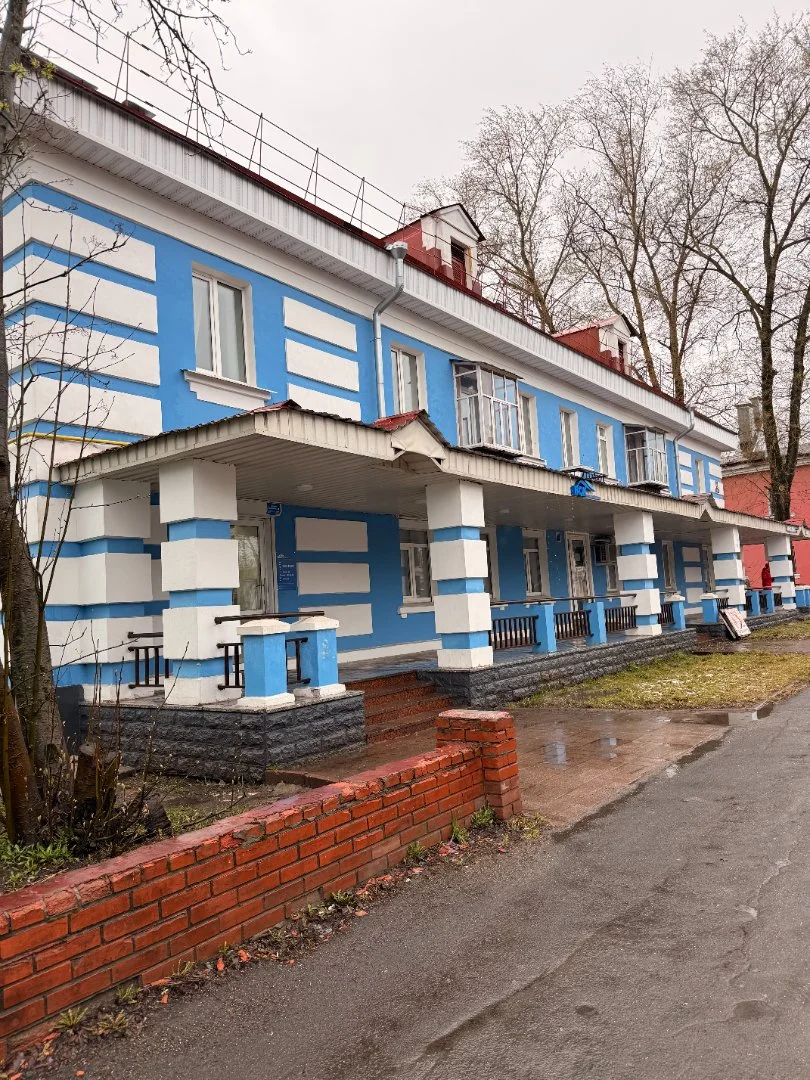 Продам 3-х комнатную квартиру в центре города - миниатюра 2
