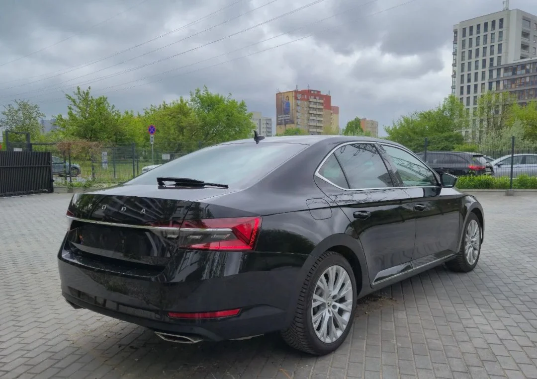 Skoda Superb - миниатюра 5