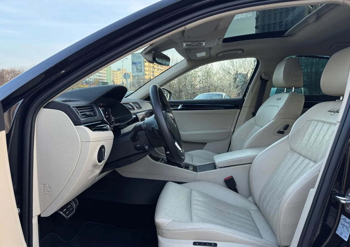 Skoda Superb - миниатюра 7