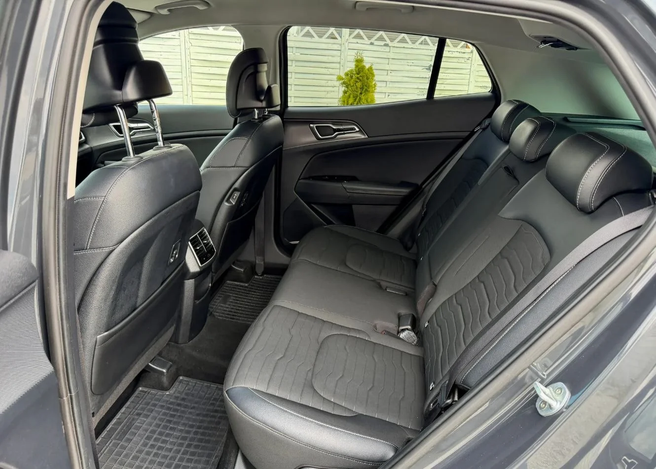 Kia Sportage - миниатюра 9