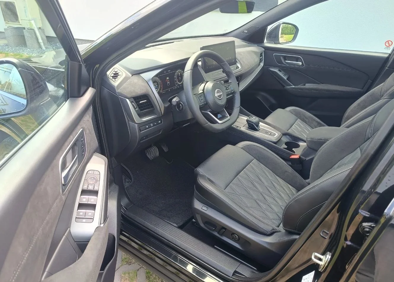 Nissan Qashqai - миниатюра 8