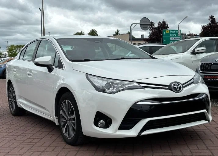 Toyota Avensis - миниатюра 2