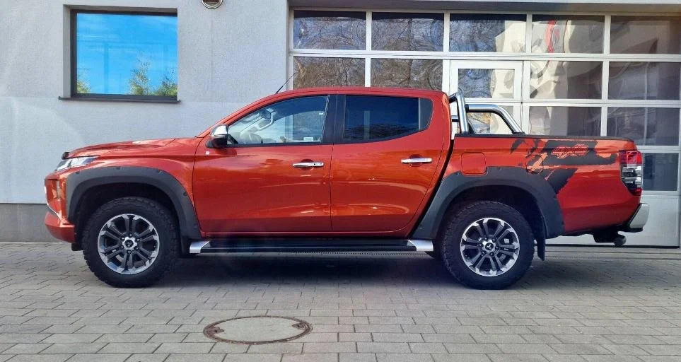 Mitsubishi L200 - миниатюра 3