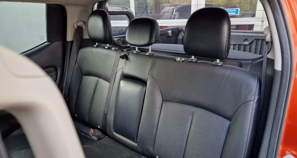 Mitsubishi L200 - миниатюра 9