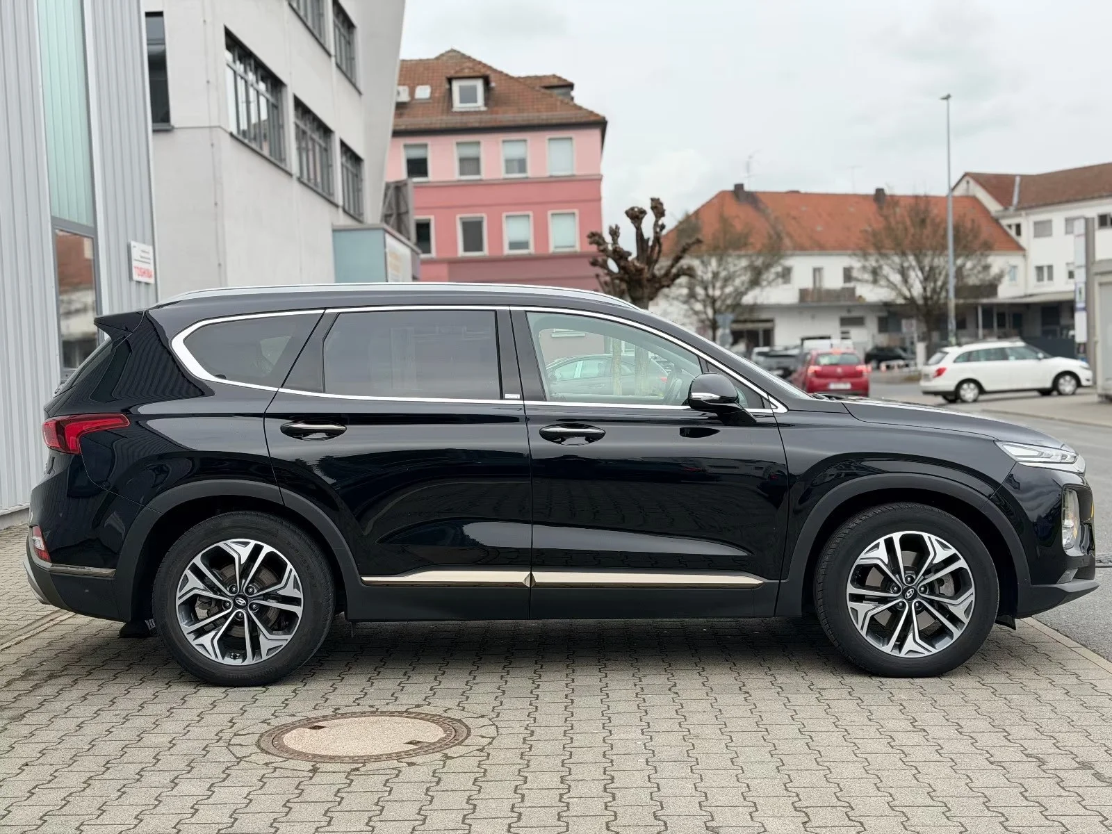 Hyundai Santa Fe - миниатюра 2