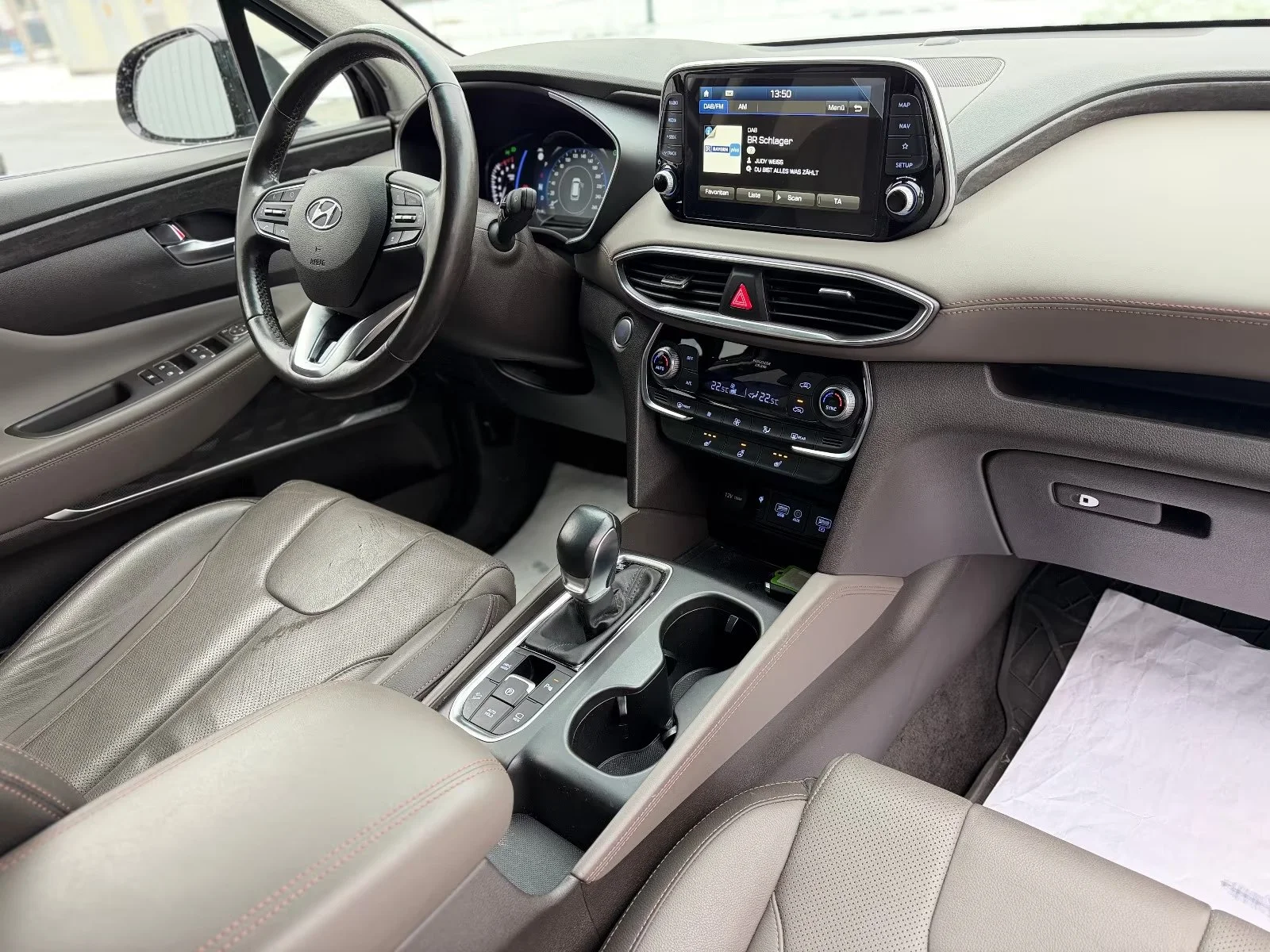 Hyundai Santa Fe - миниатюра 8