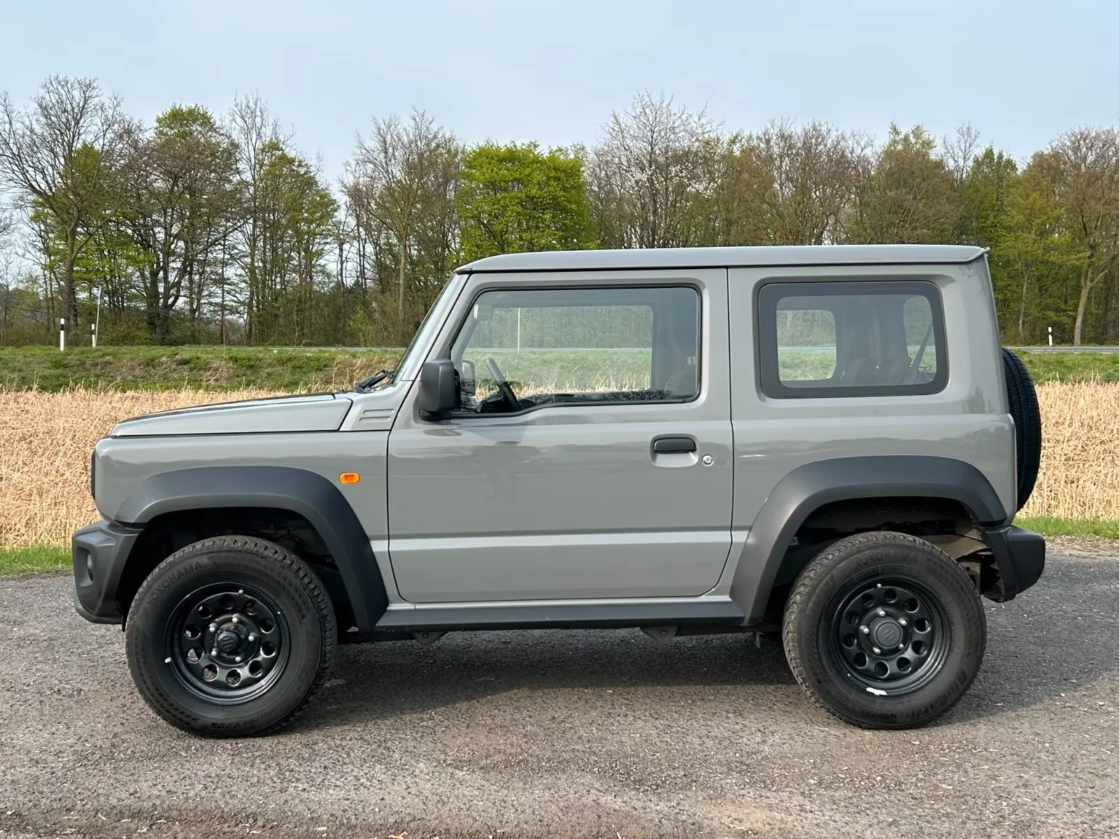 Suzuki Jimny - миниатюра 3