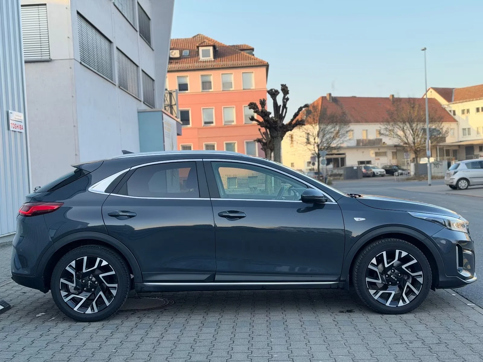 Kia XCeed - миниатюра 2