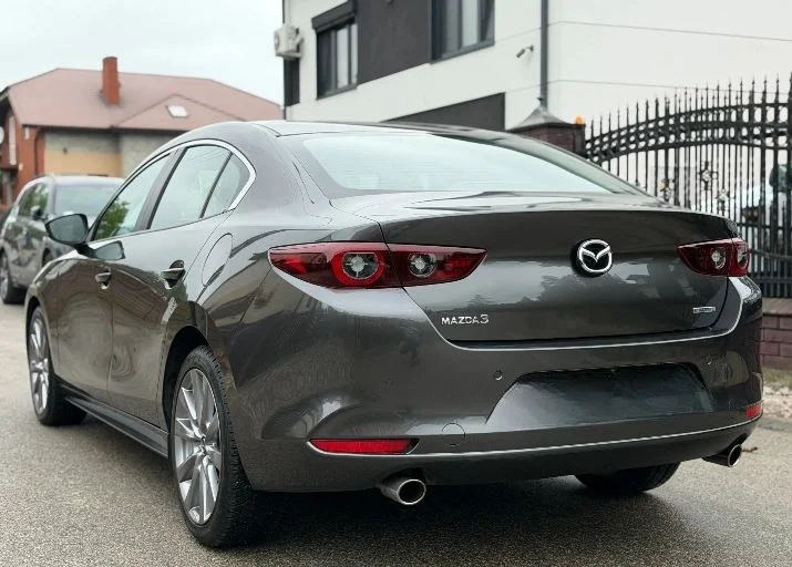 Mazda 3 - миниатюра 5