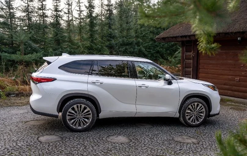 Toyota Highlander - миниатюра 2