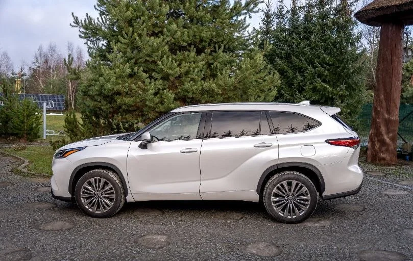 Toyota Highlander - миниатюра 3