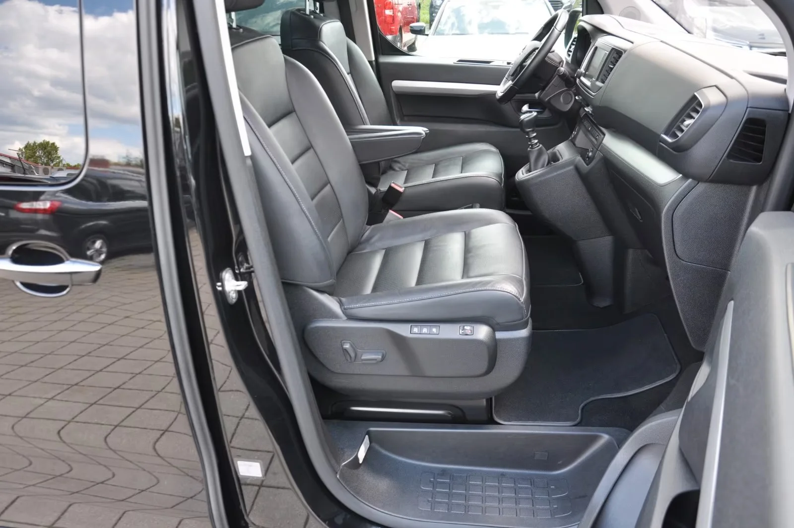 Opel Zafira - миниатюра 6