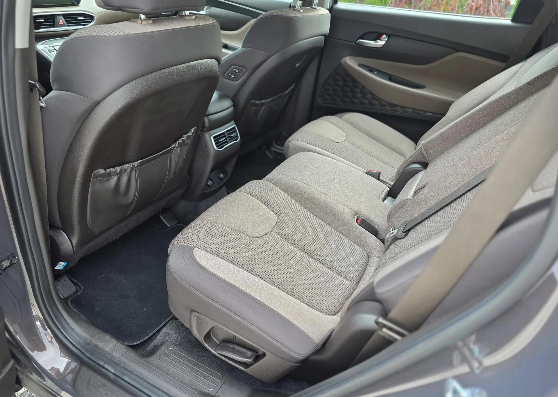 Hyundai Santa Fe - миниатюра 9