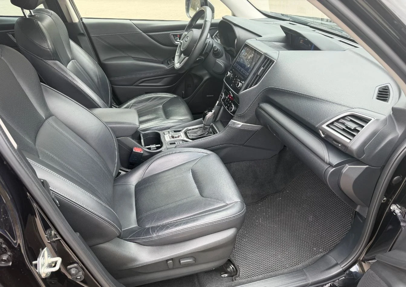Subaru Forester - миниатюра 6