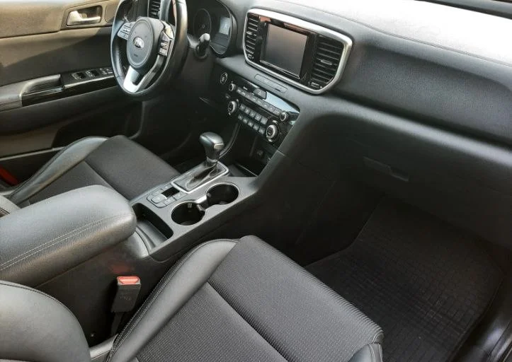 Kia Sportage - миниатюра 8