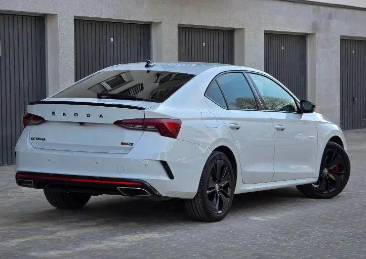 Skoda Octavia - миниатюра 5