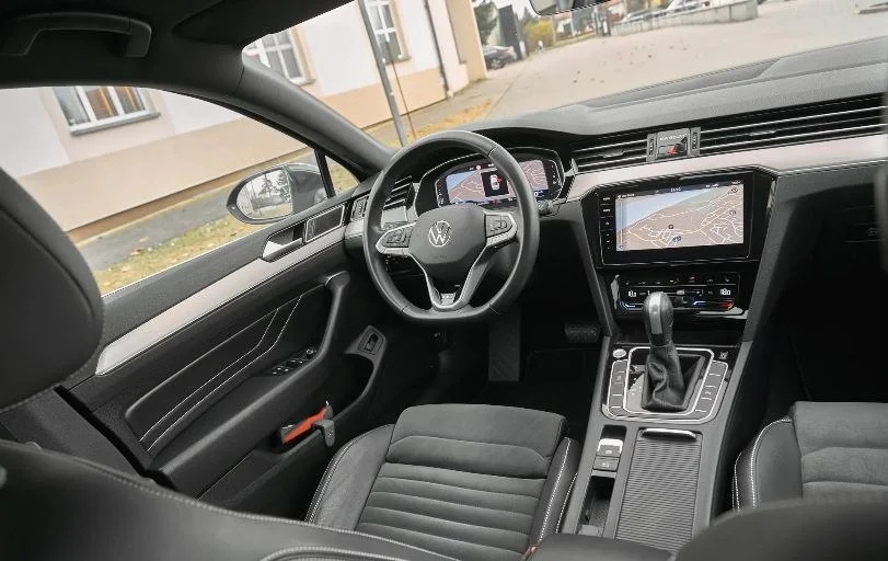Volkswagen Passat - миниатюра 7
