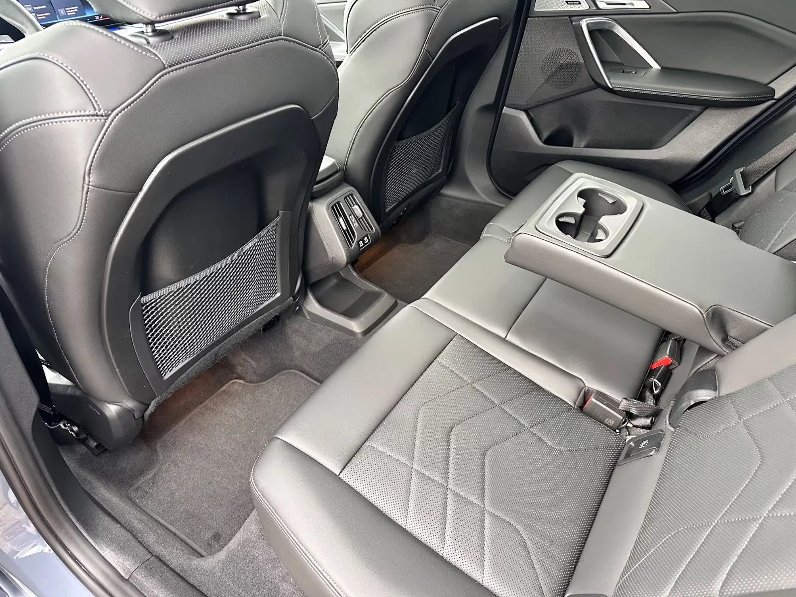 BMW X1 - миниатюра 10