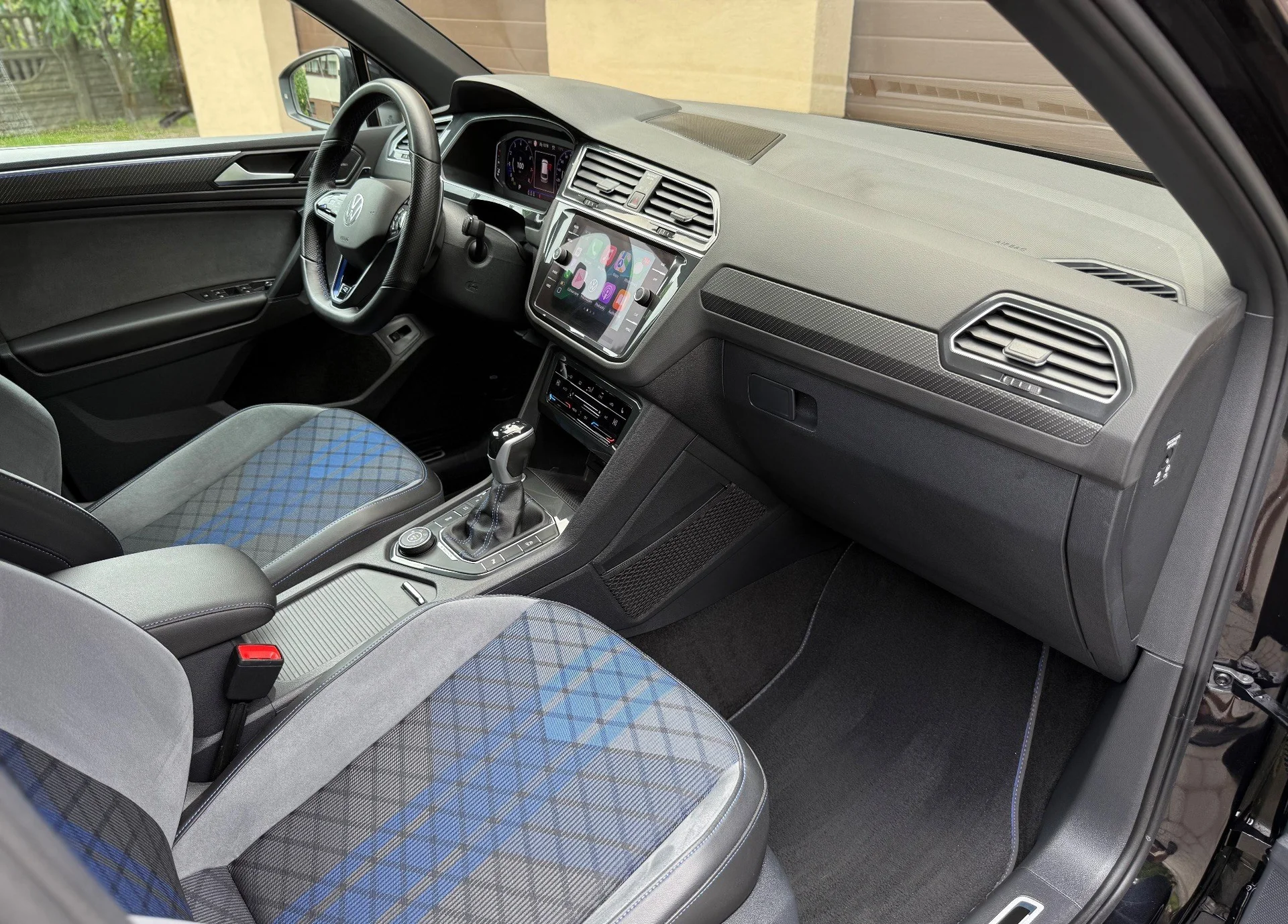 Volkswagen Tiguan - миниатюра 8