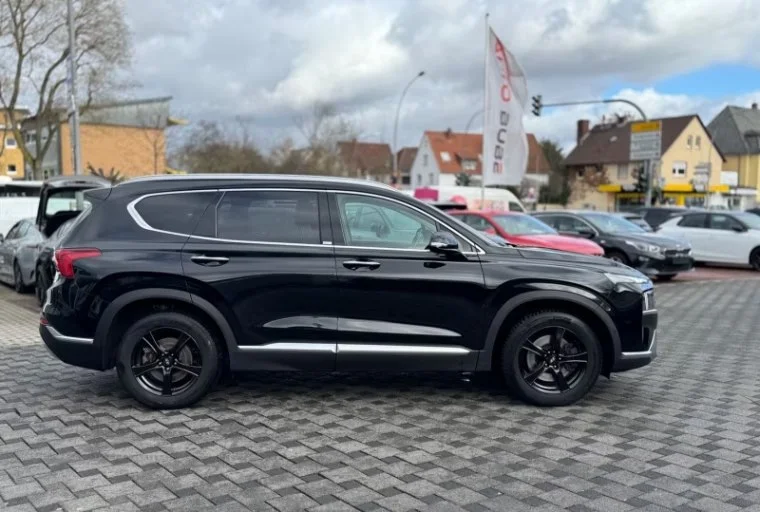Hyundai Santa Fe - миниатюра 2