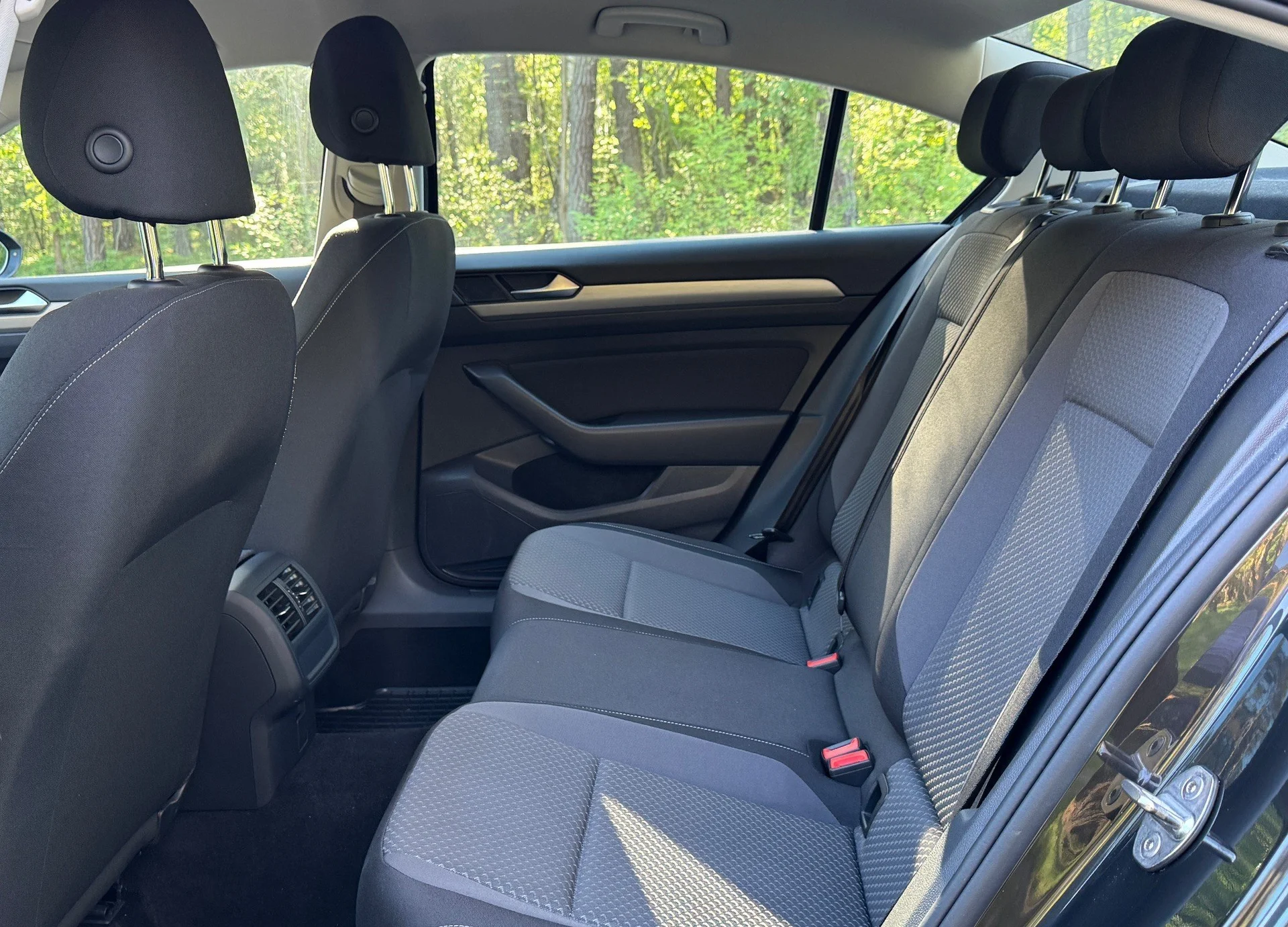 Volkswagen Passat - миниатюра 9