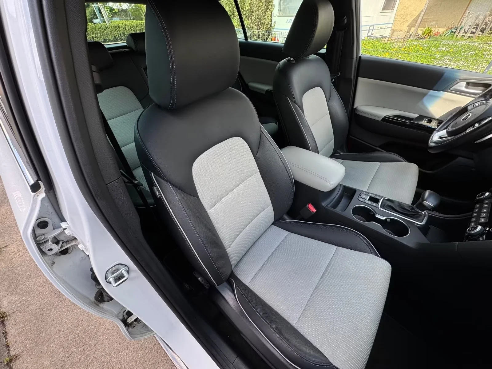 Kia Sportage - миниатюра 8