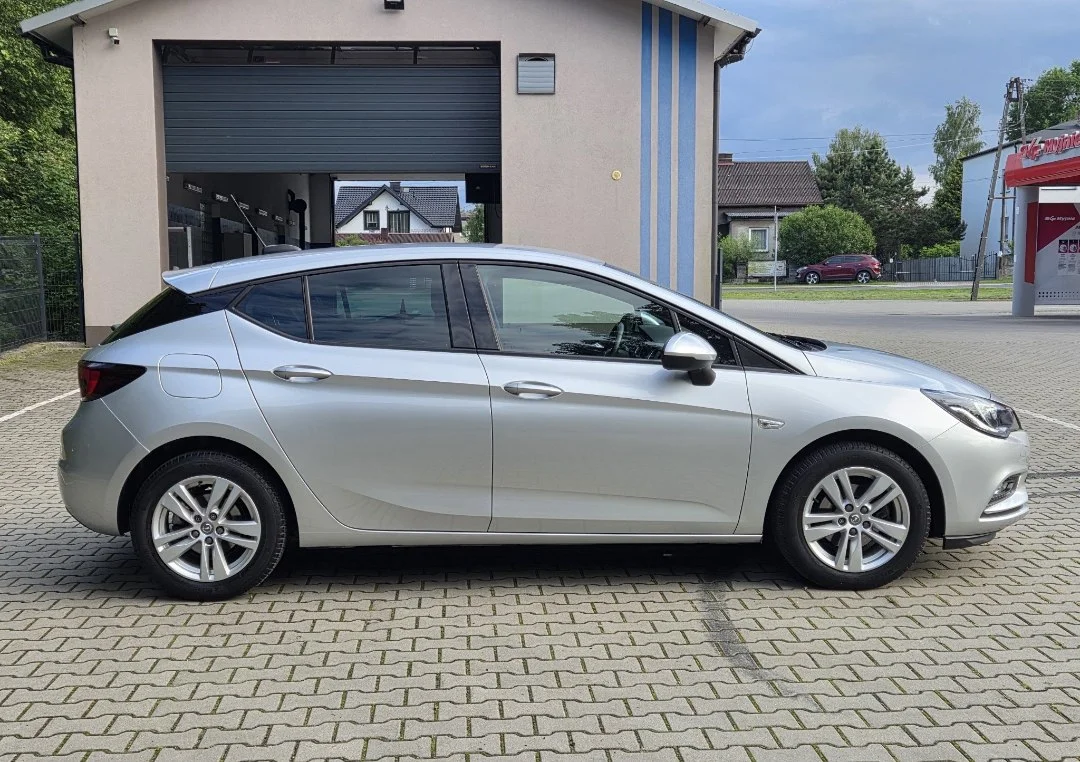 Opel Astra - миниатюра 2