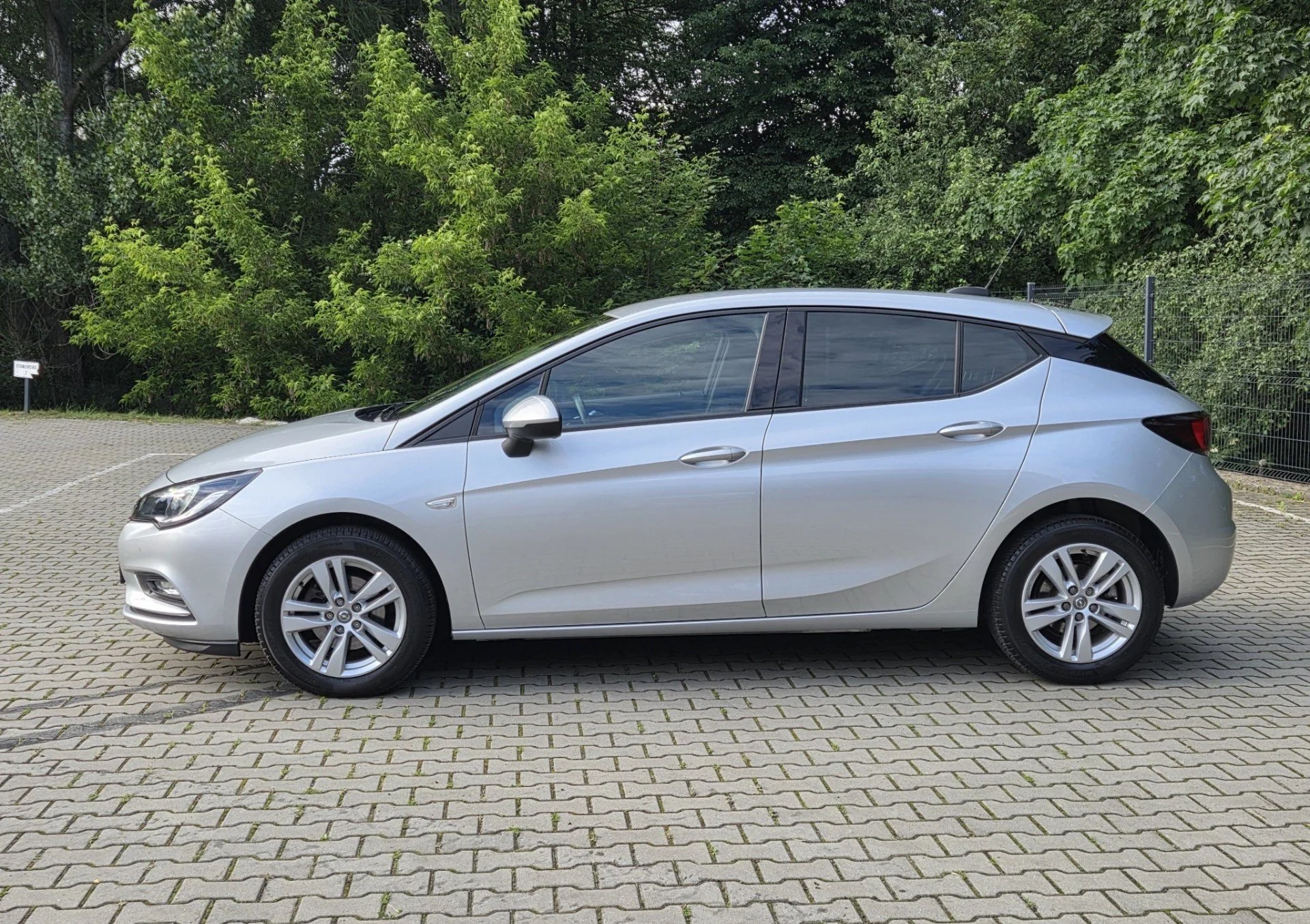 Opel Astra - миниатюра 3