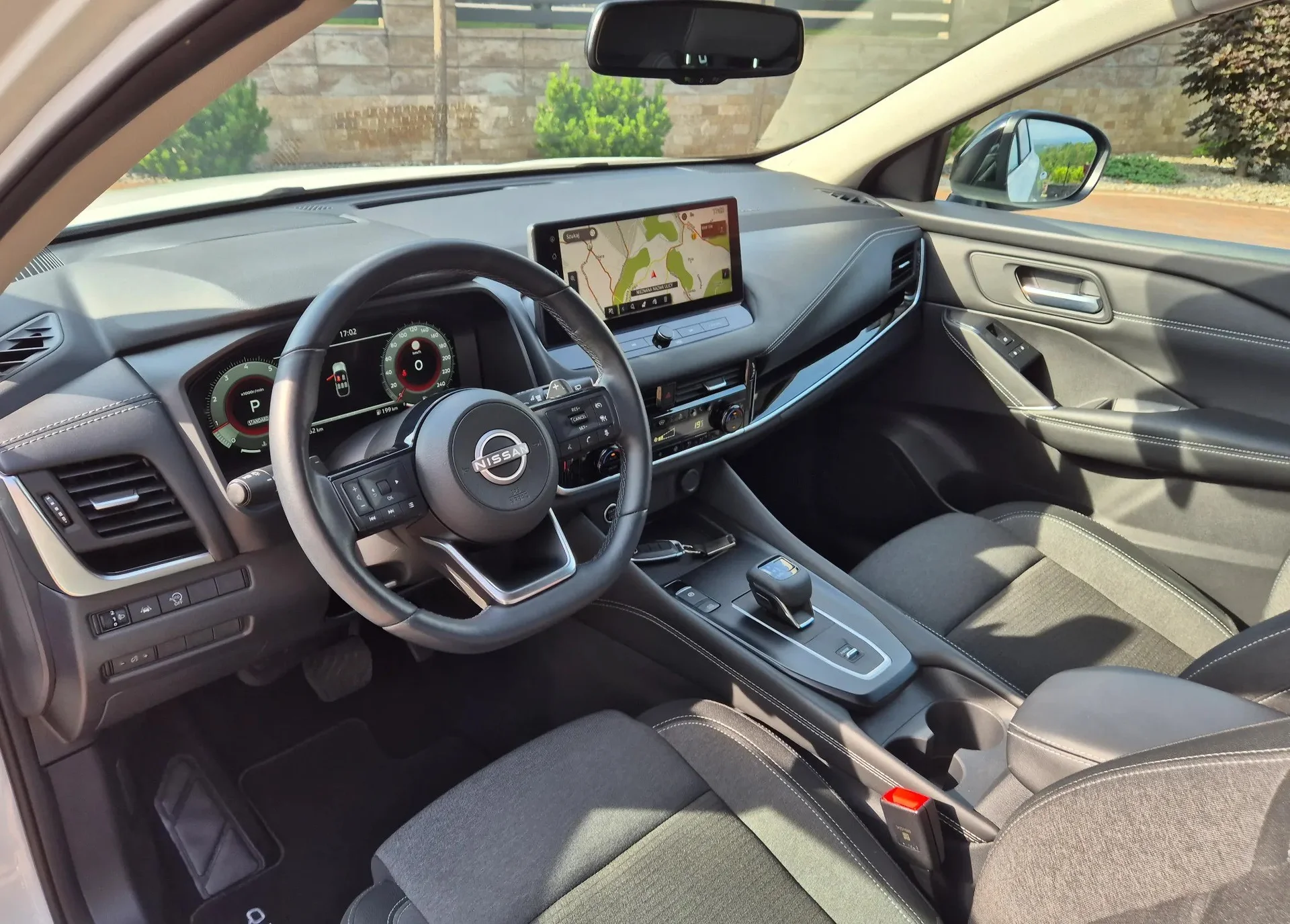 Nissan Qashqai - миниатюра 8