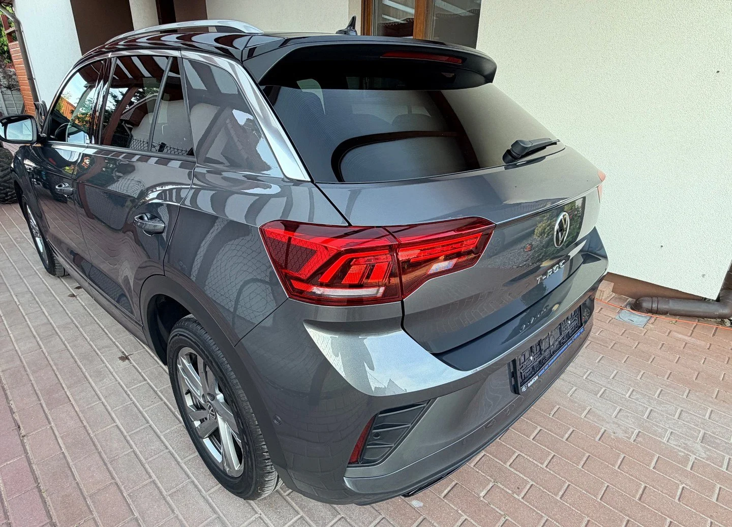 Volkswagen T-Roc - миниатюра 6