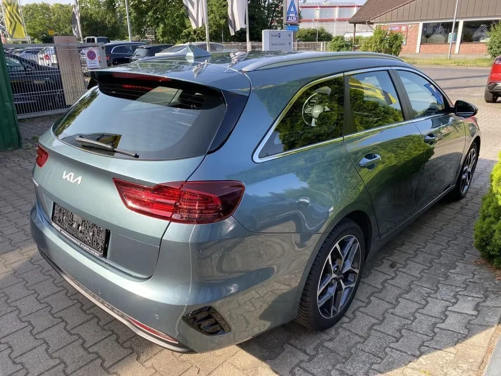 Kia Ceed - миниатюра 5