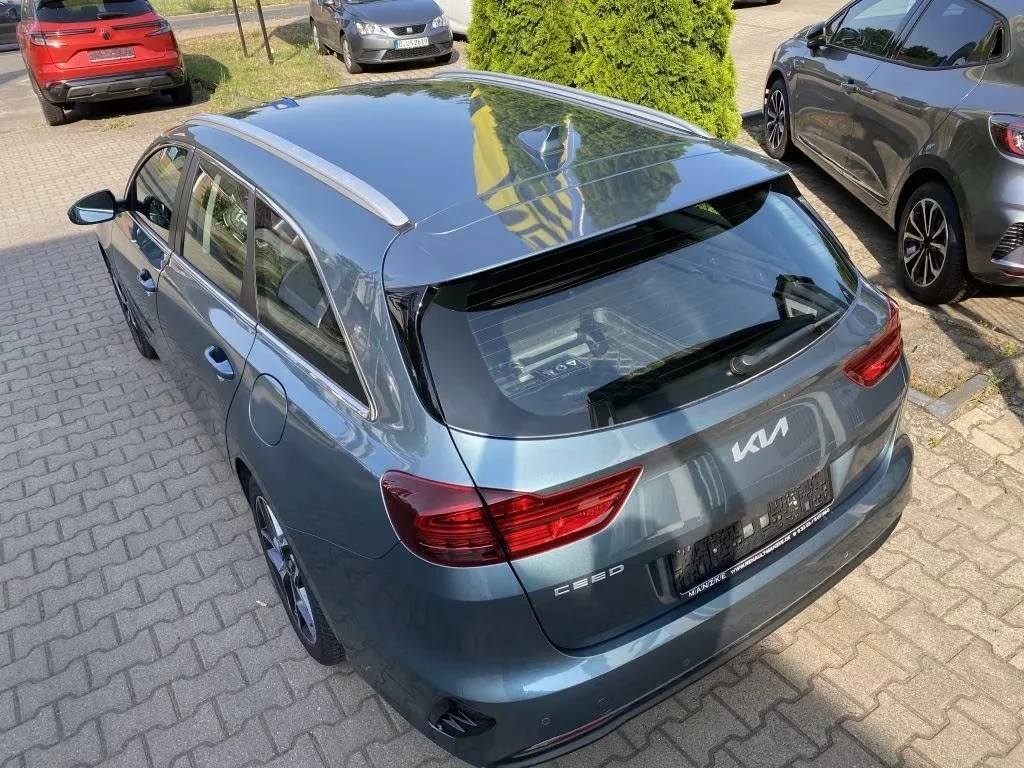Kia Ceed - миниатюра 6
