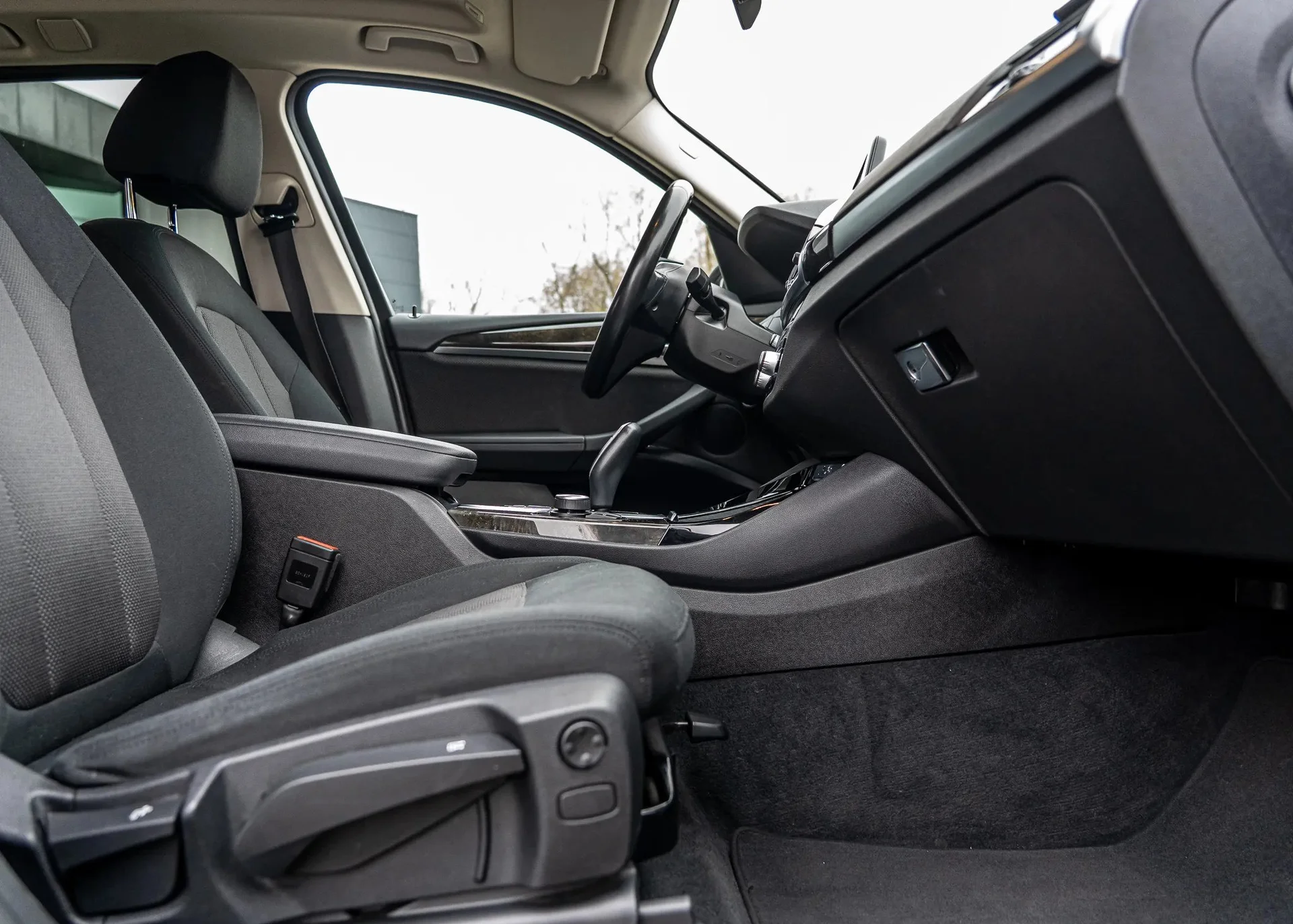 BMW X3 - миниатюра 8