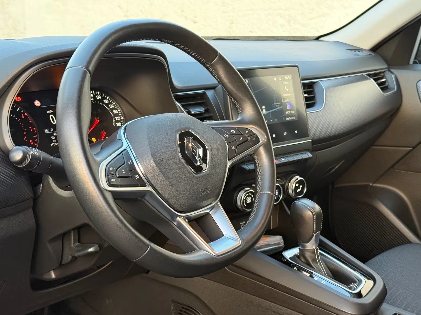 Renault Arkana - миниатюра 7