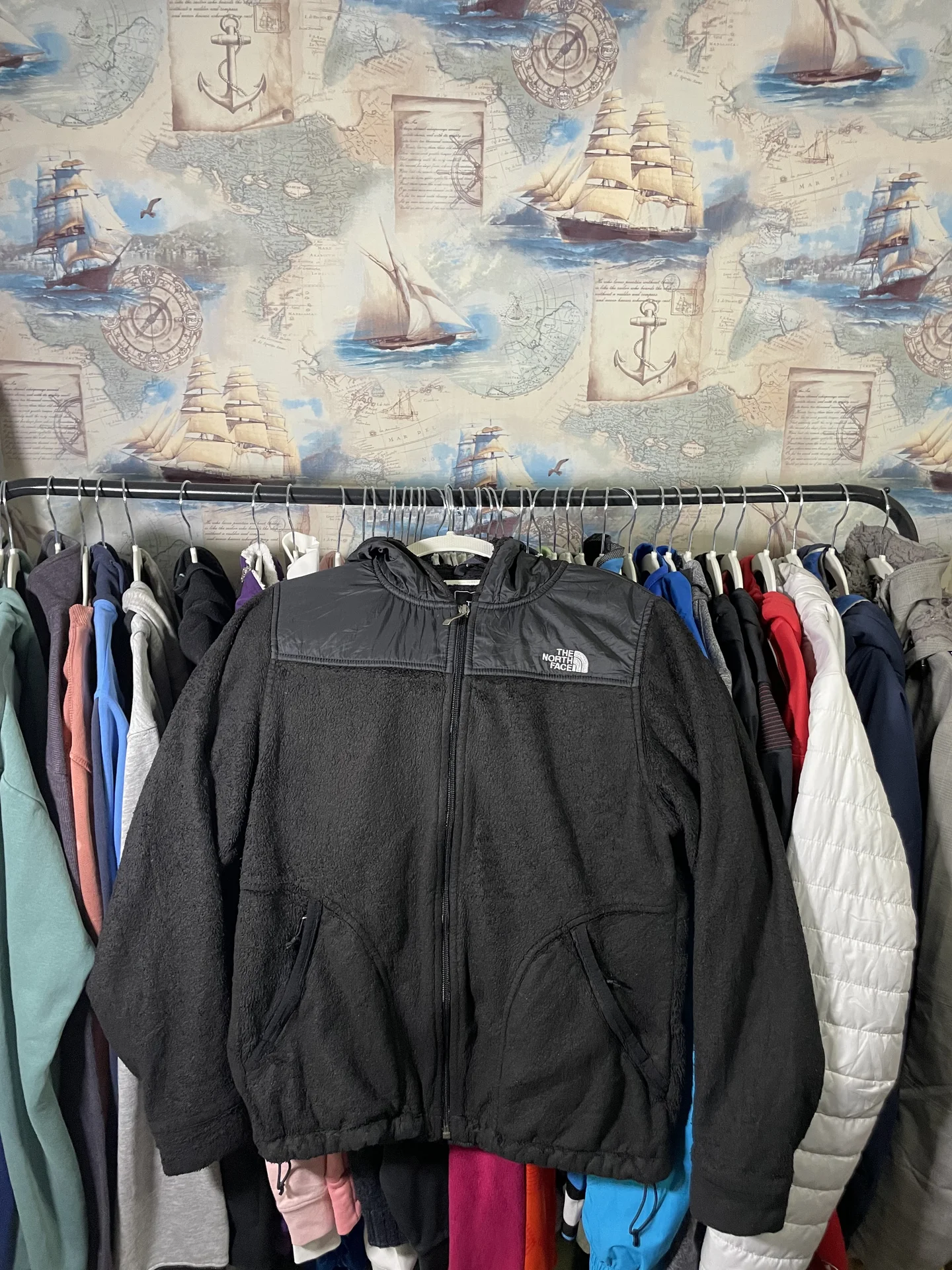 Гибридная черная флисовая кофта The North Face - изображение 1