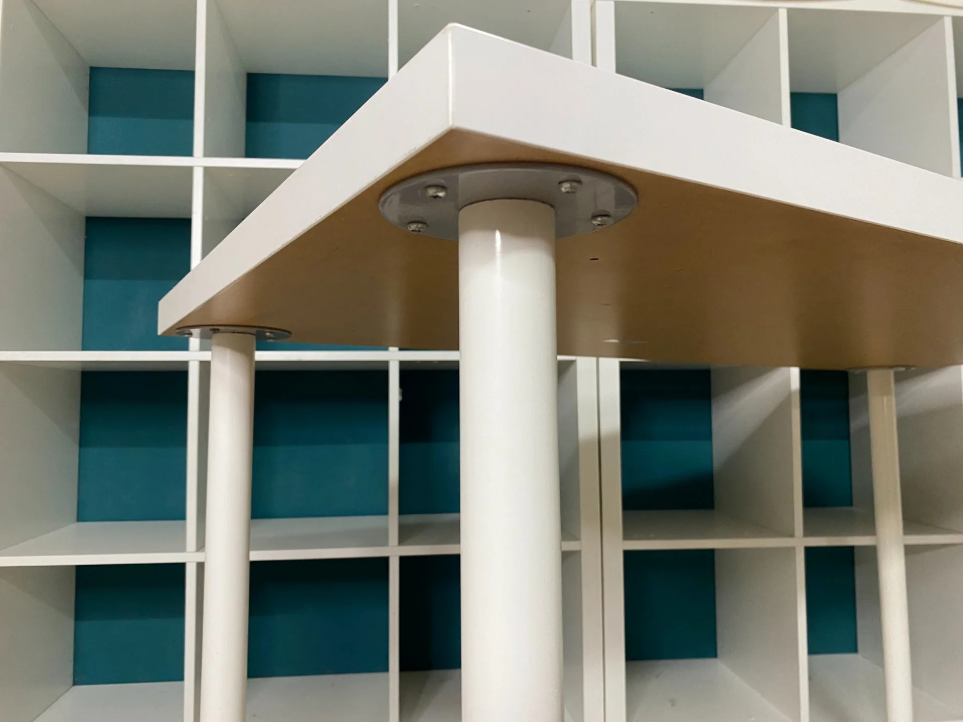 Стол IKEA - миниатюра 3