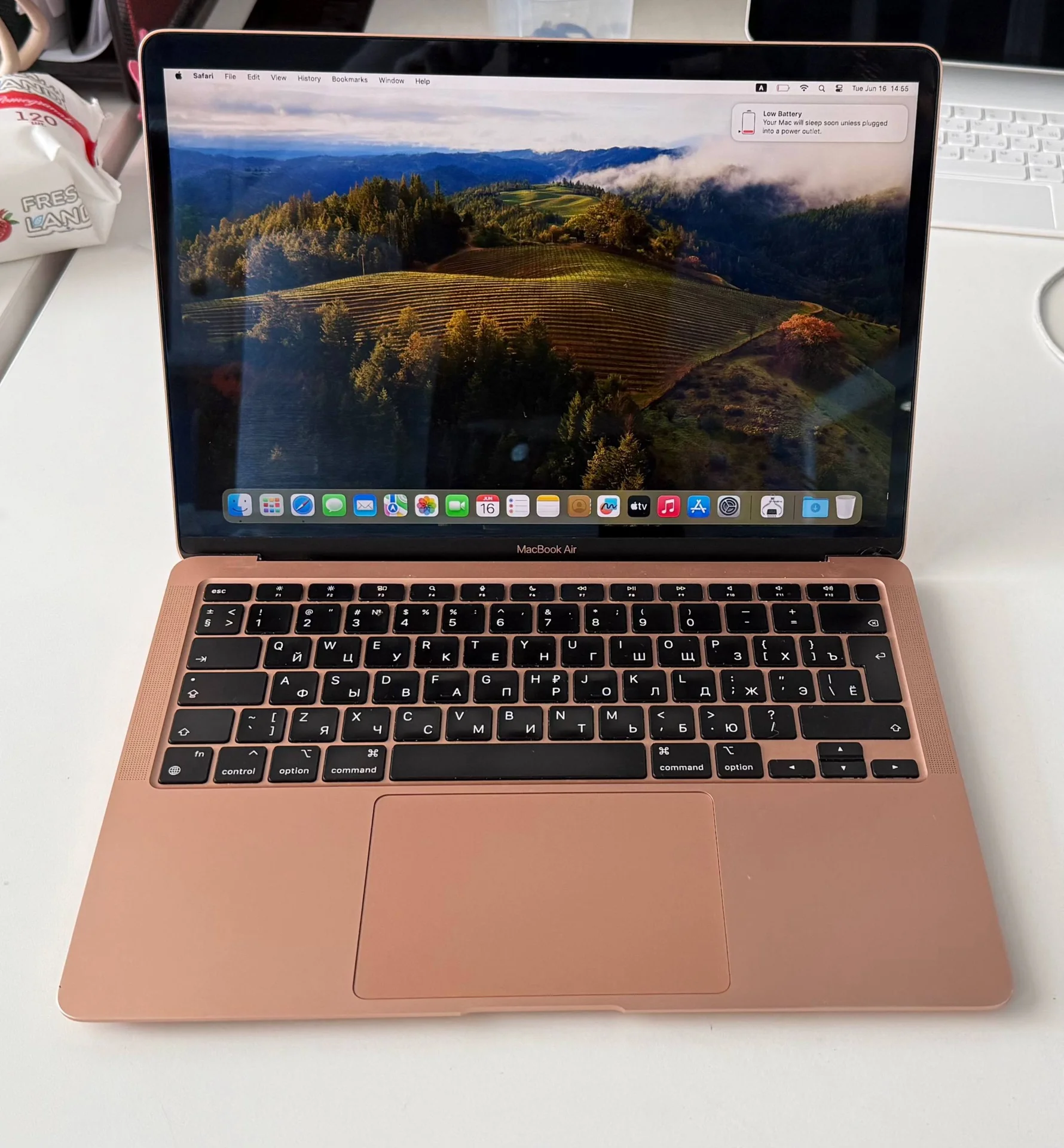 MacBook Air M1 2020 256gb - миниатюра 2