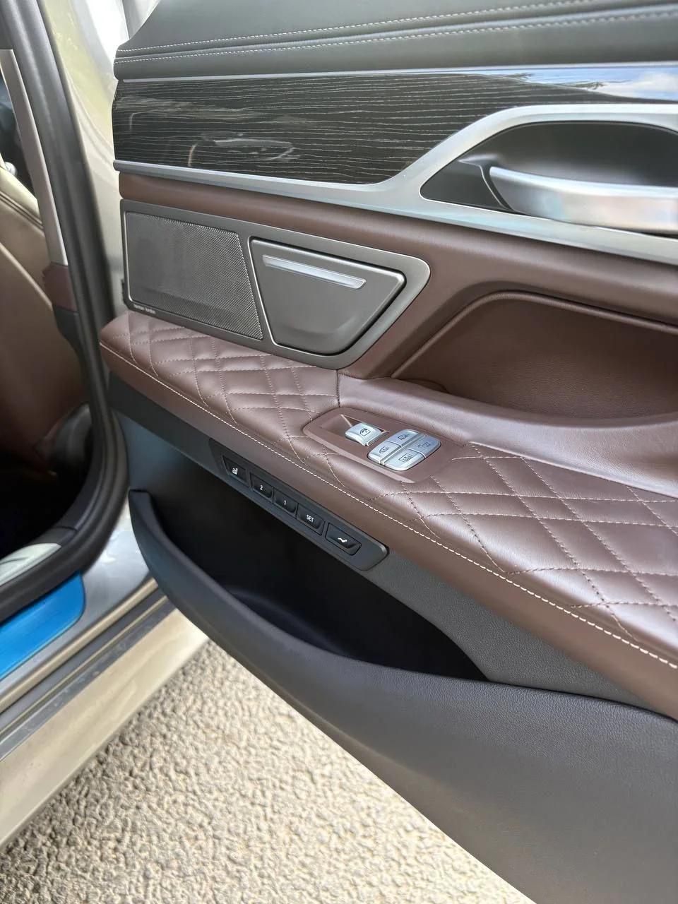 BMW 7 для работы в тарифе Premier - миниатюра 3