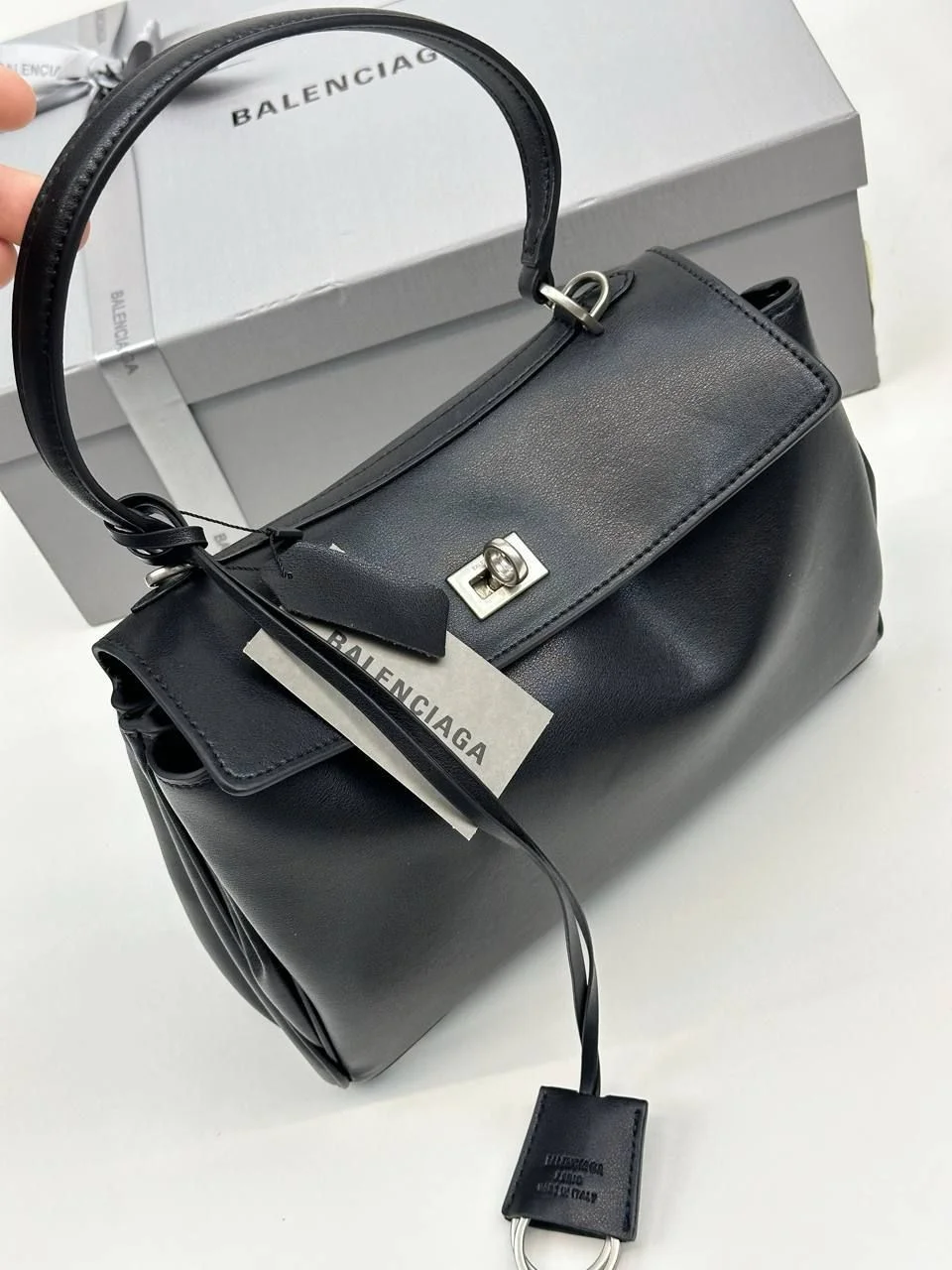 Сумка Balenciaga - миниатюра 3