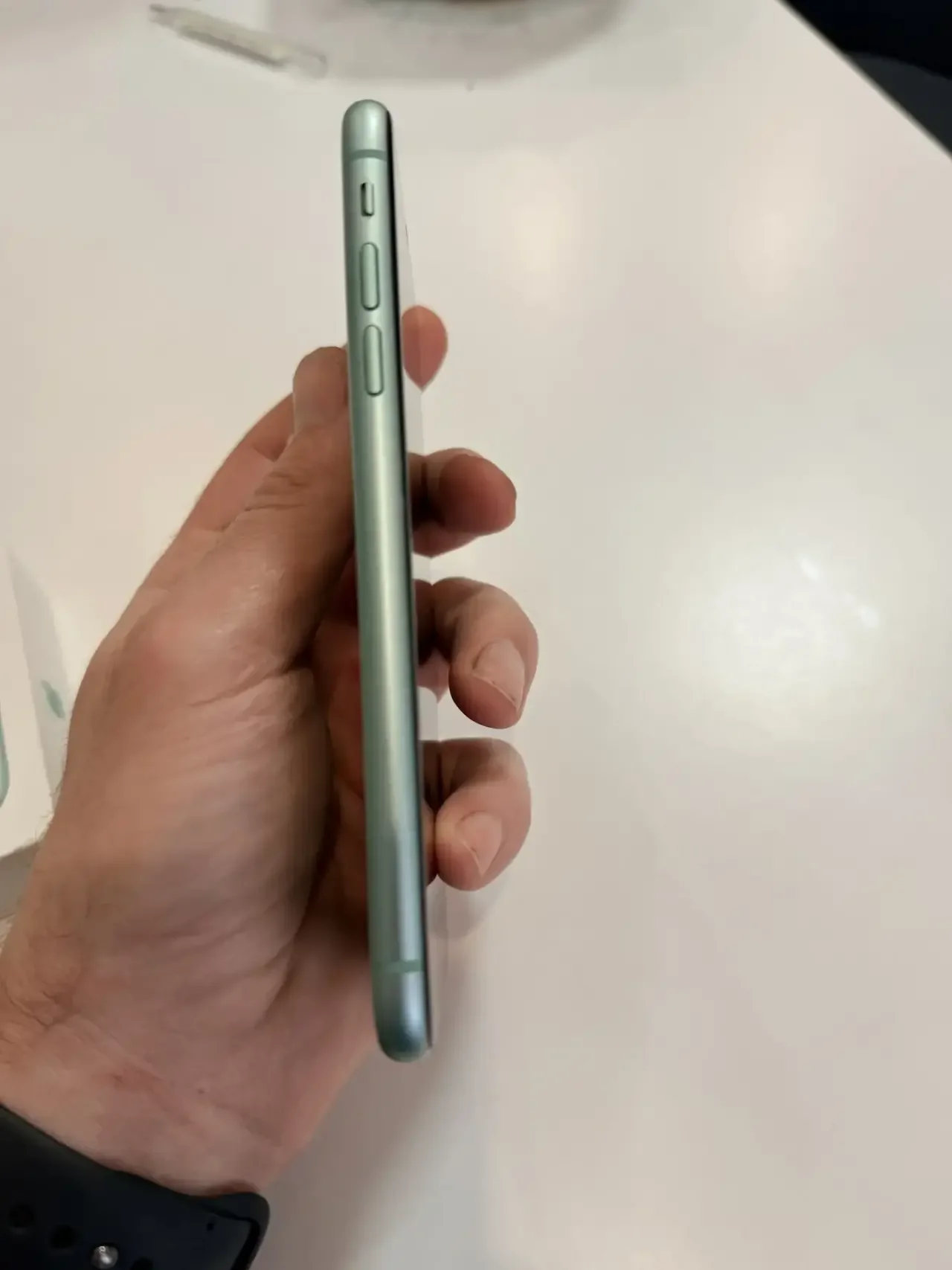 iPhone 11 64 gb - миниатюра 5