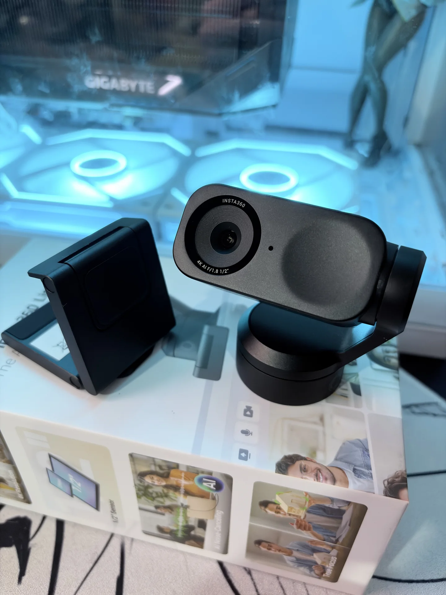 Веб-камера Insta360 Link 2 - миниатюра 5