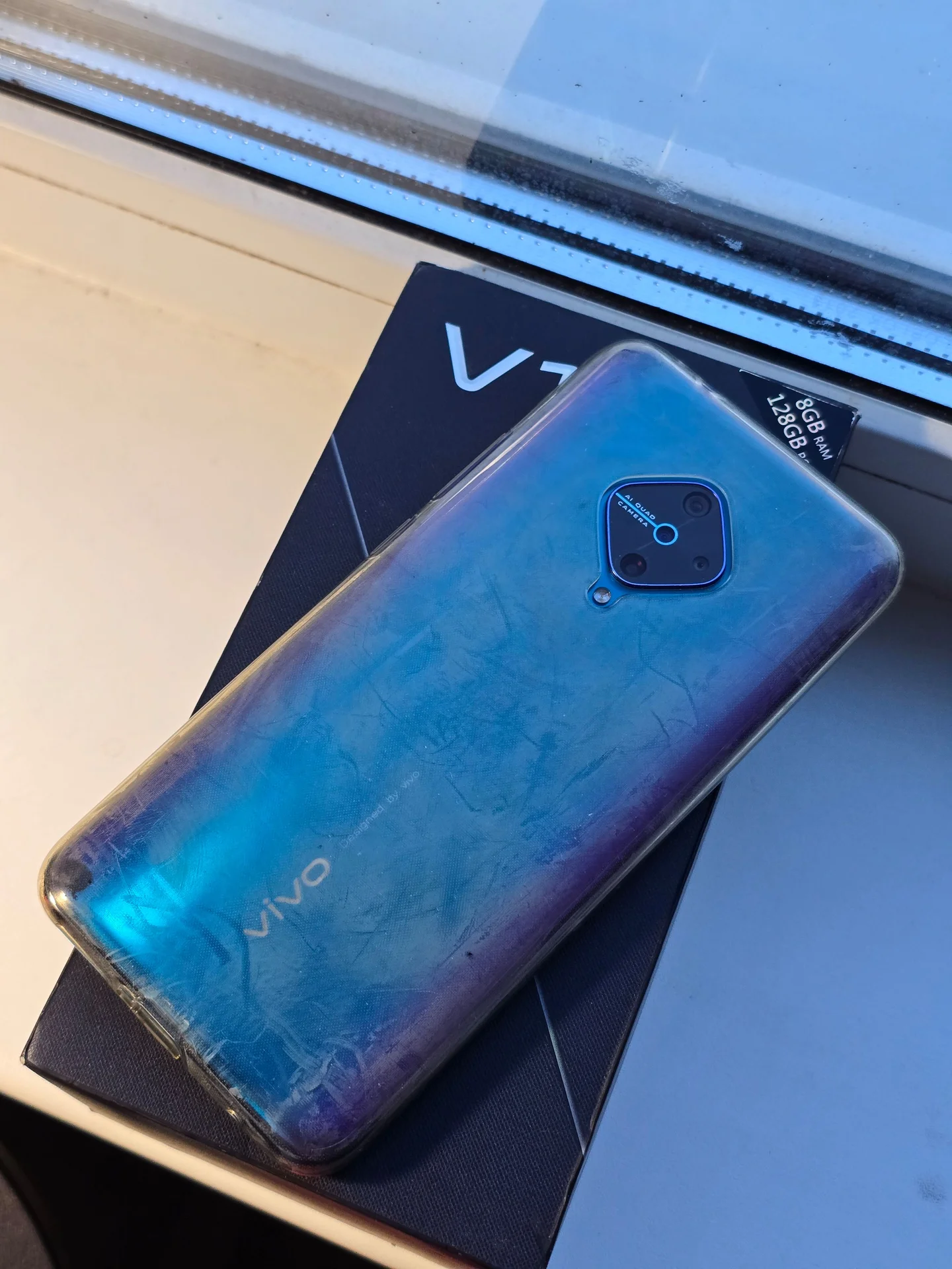 Смартфон Vivo v17 128gb - миниатюра 2