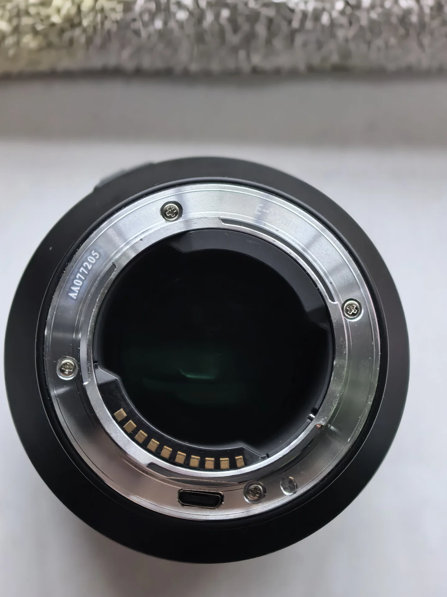 Полнокадровый объектив Meike 85mm F1.8 FF STM - миниатюра 3