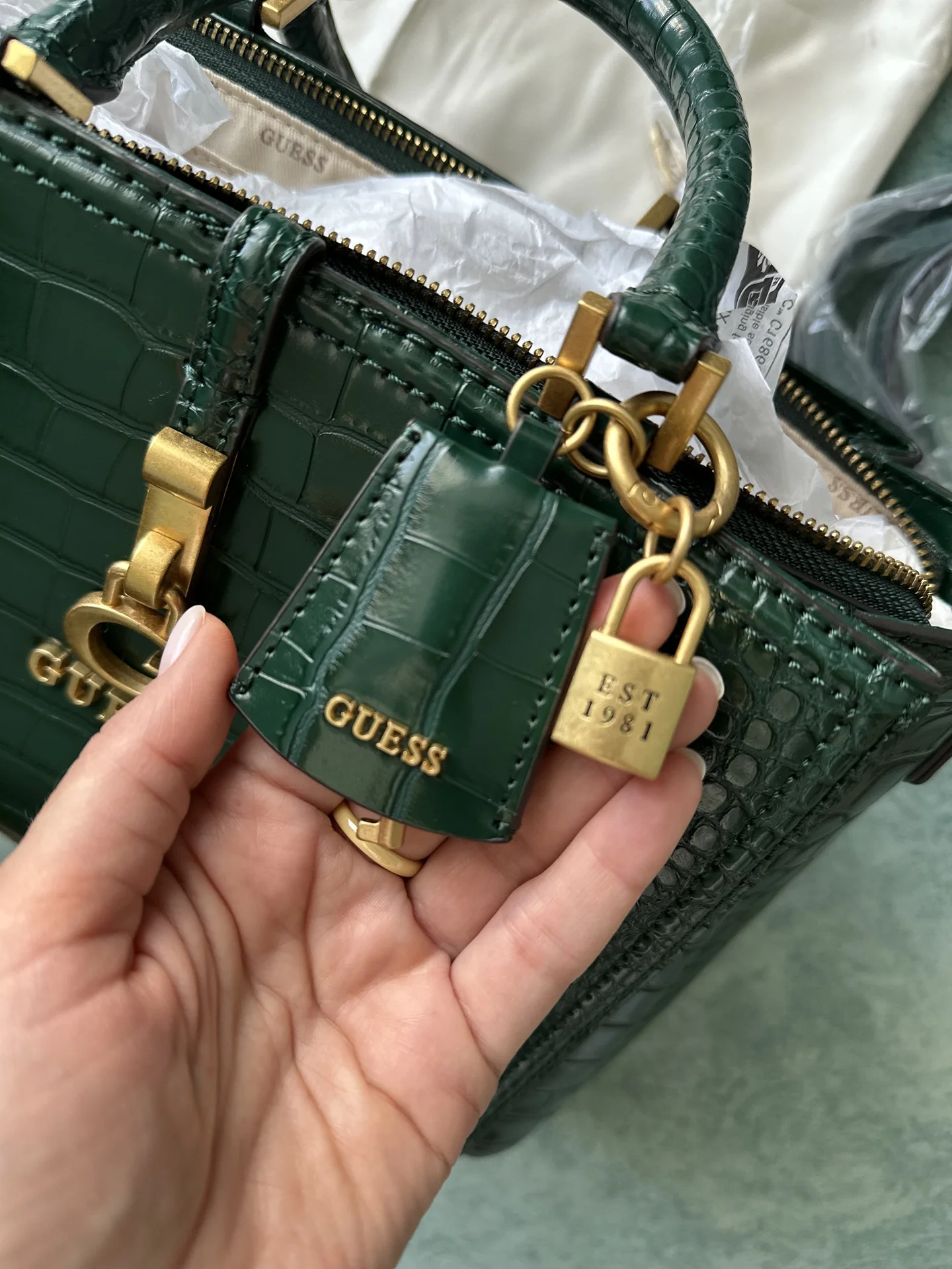 Новая сумка Guess - миниатюра 5
