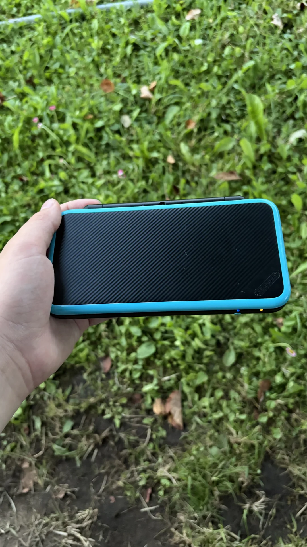 New Nintendo 2ds xl - миниатюра 3