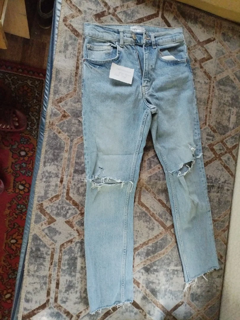 Джинсы сжк07050126ж женские Zara 34 с процарапками - миниатюра 3