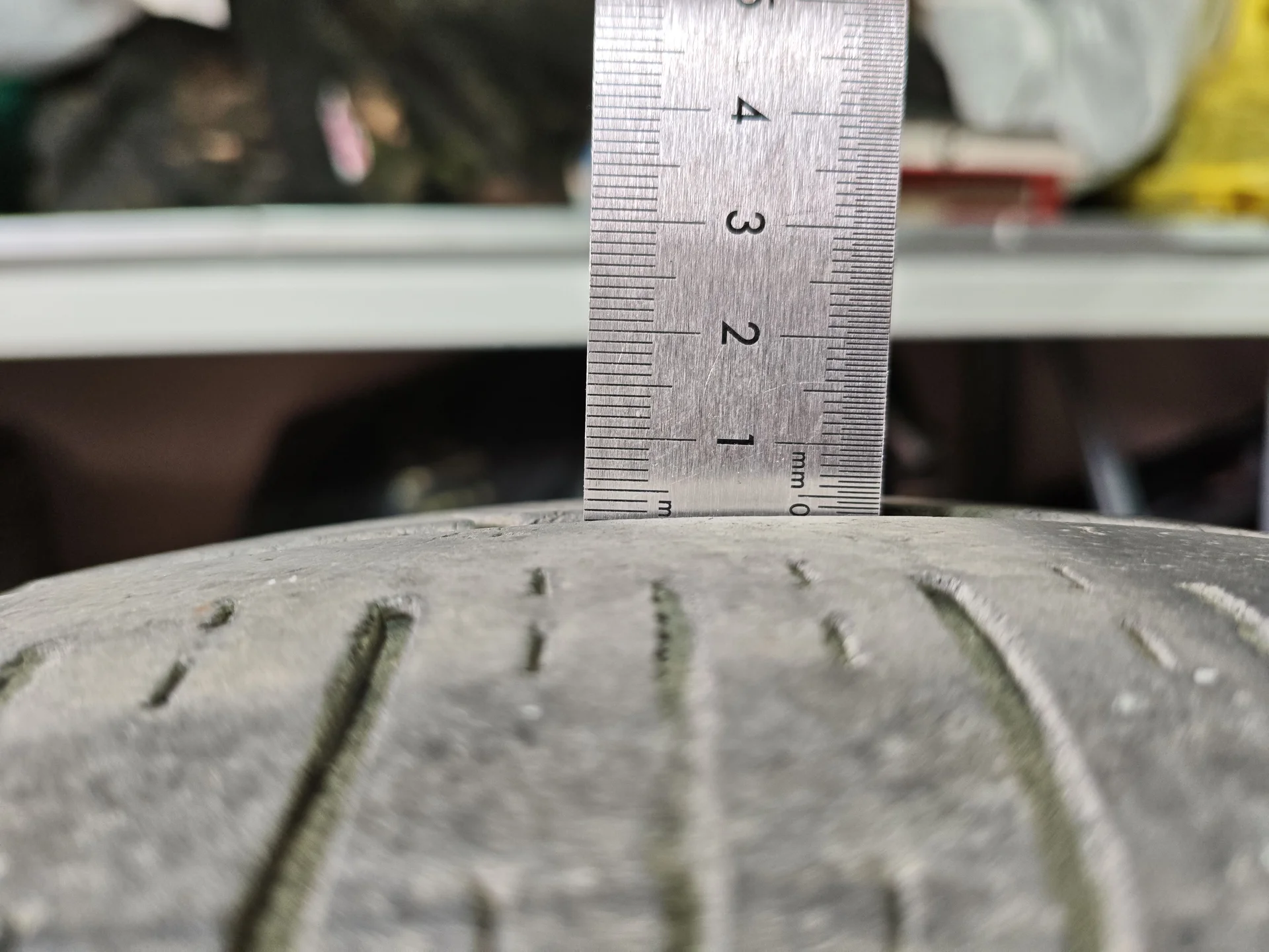 Шины
Nexen Roadian 542 265/60 R18 110H - миниатюра 5