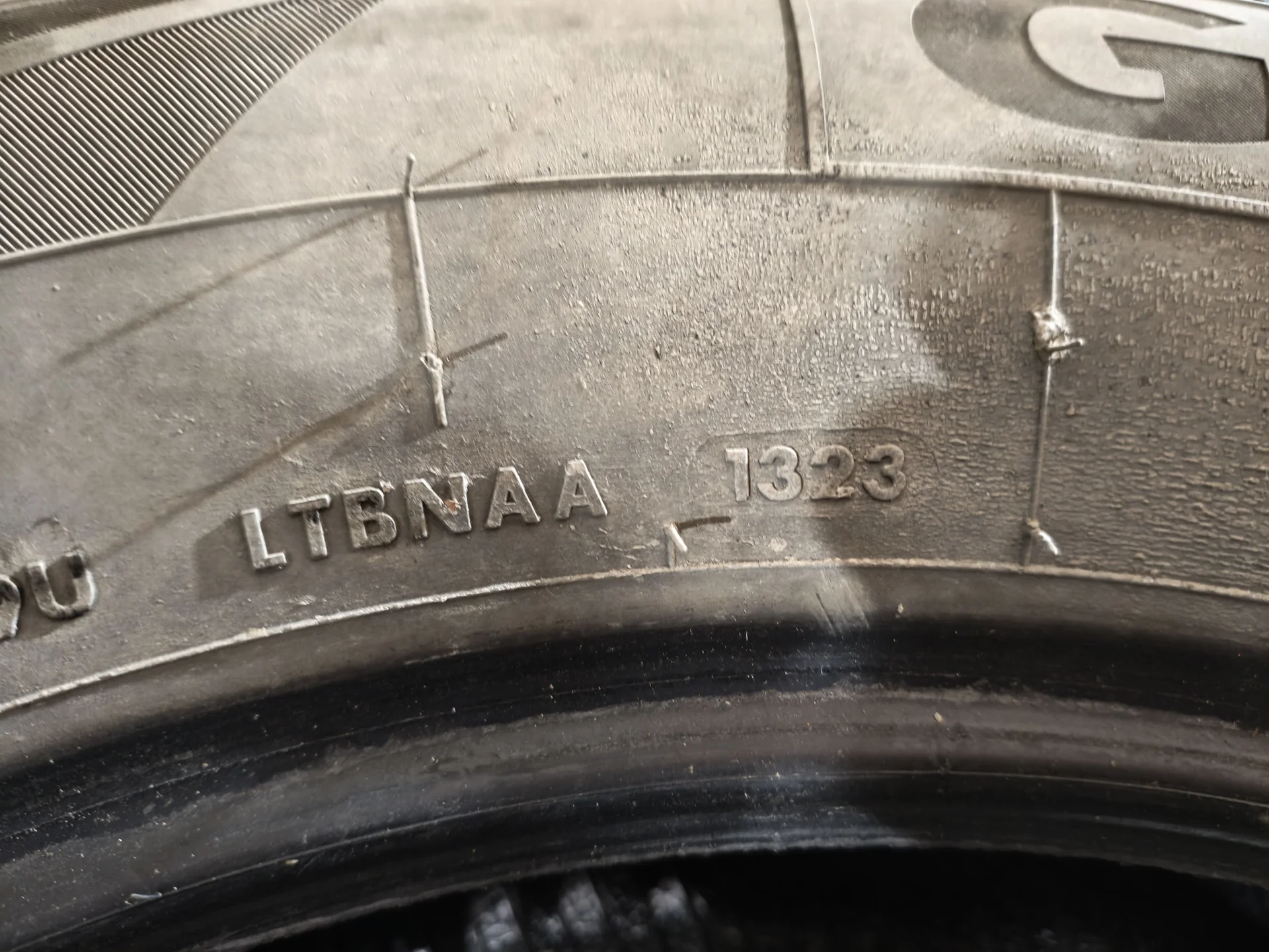 Шины Giti GitiComfort F50 235/65 R18 106V - миниатюра 3