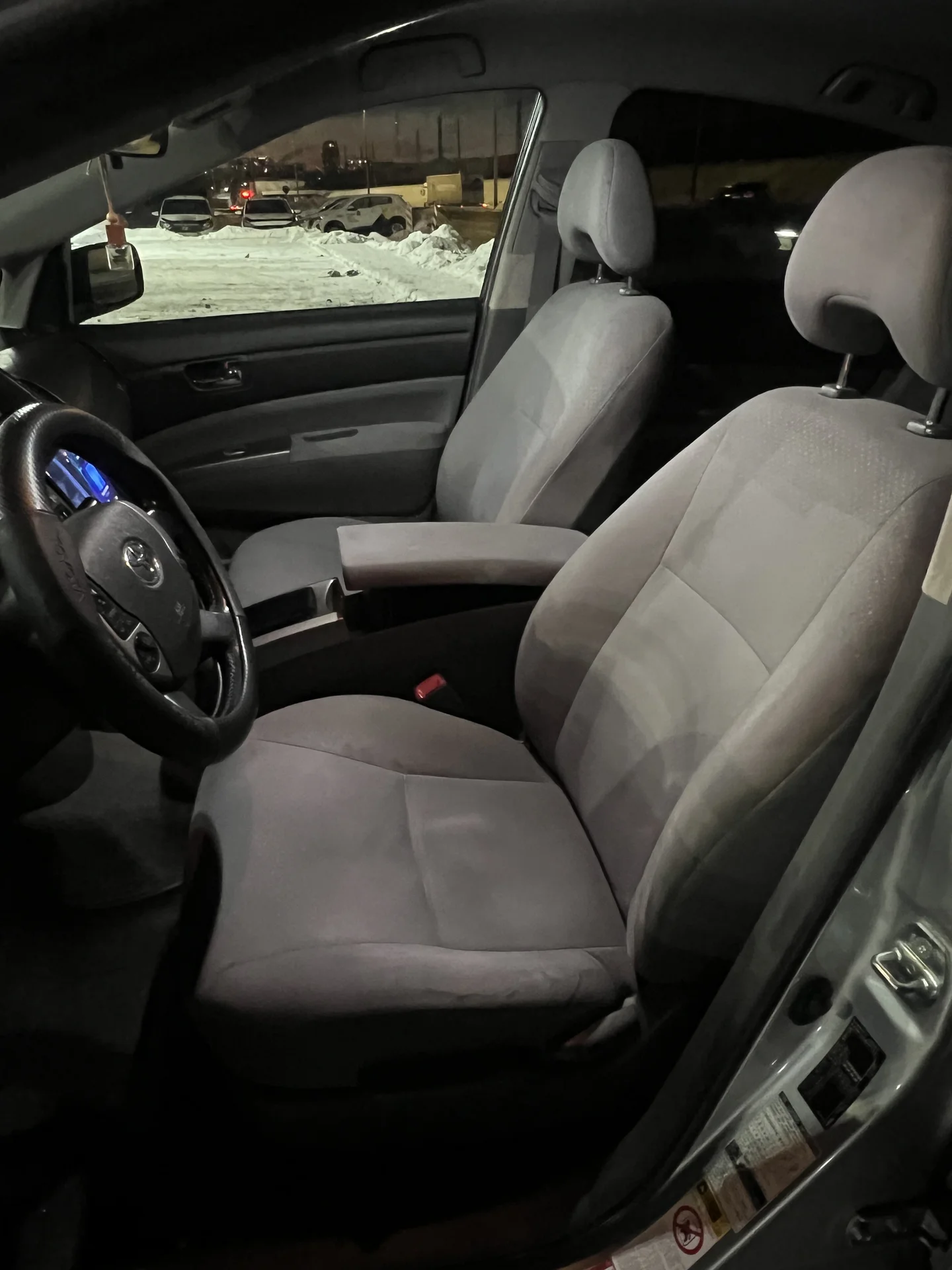 Toyota Prius NHW20 - миниатюра 6