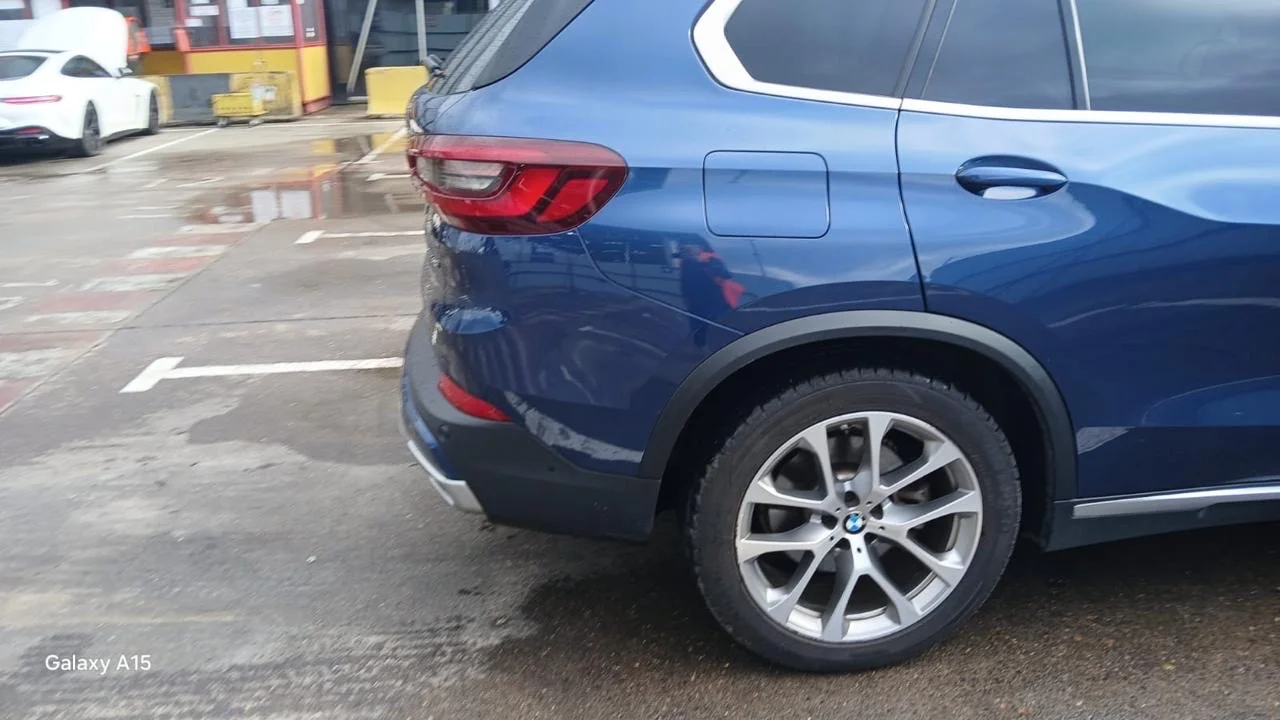 BMW X5 - миниатюра 8